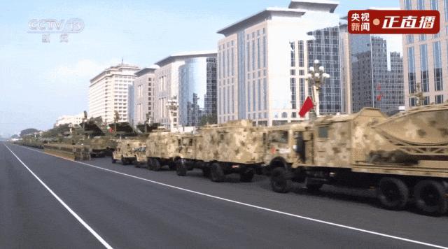 阅兵复制粘贴名场面已刷N遍 全程精彩回顾